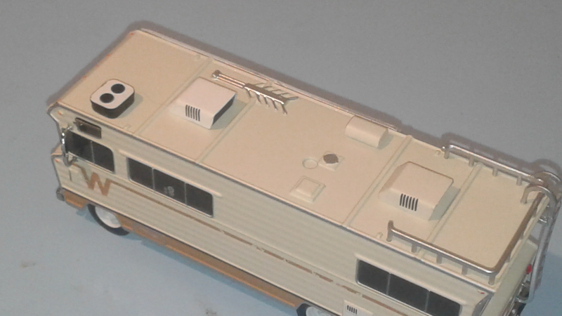 Illustration for article titled 1973 Winnebago Chieftian by Greenight REVIEW